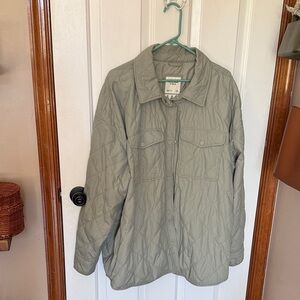 Abercrombie & Fitch Quilted Jacket in Light Gray